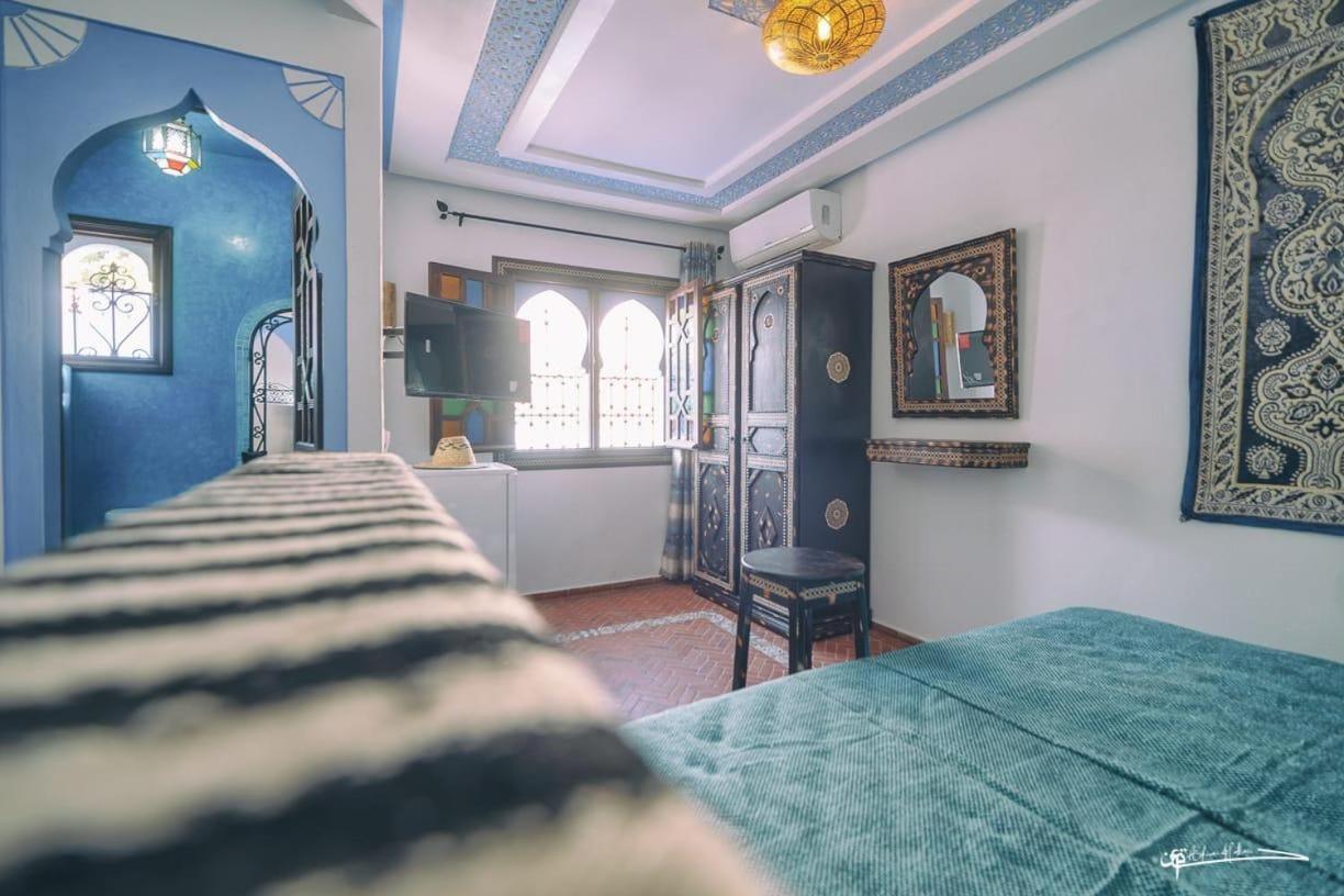 Dar Rafik Bed & Breakfast Чефчауен Екстериор снимка