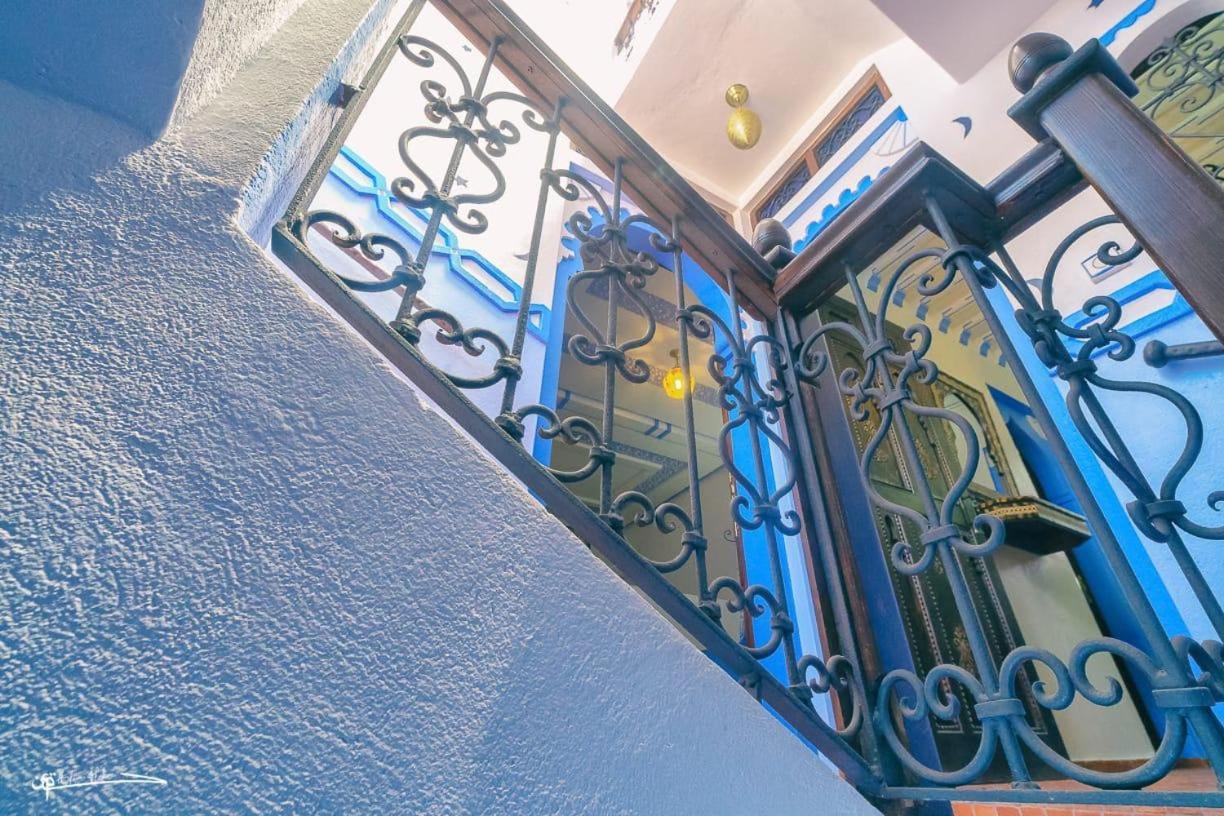 Dar Rafik Bed & Breakfast Чефчауен Екстериор снимка